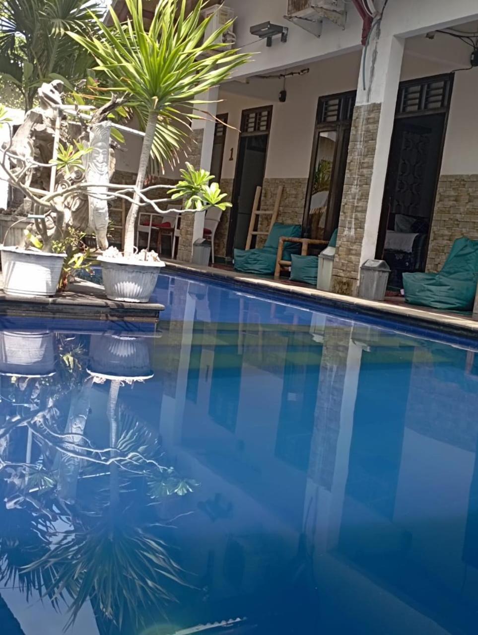 吉利特拉旺安 Wahyu Gili 1酒店 外观 照片